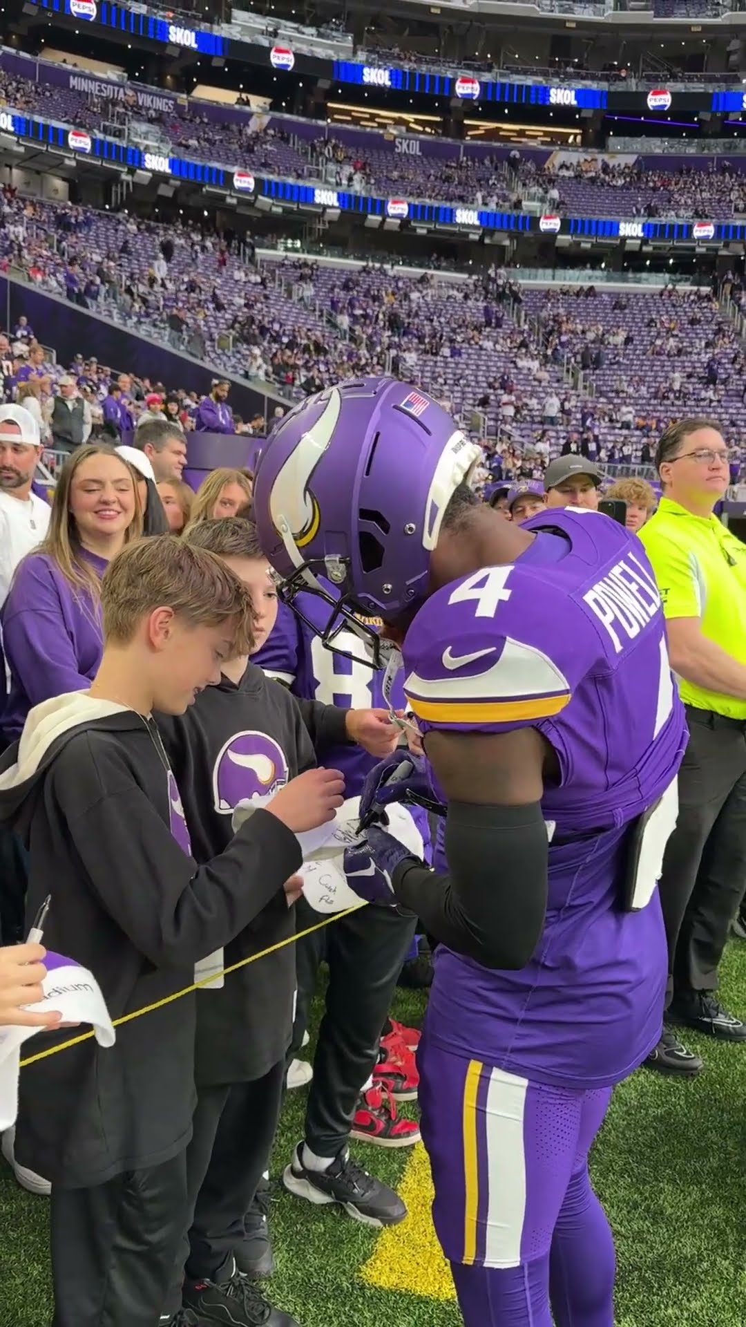 Exciting Gameday for these #Vikings fans ?